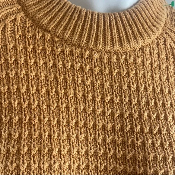 Cozy Knit Sweater in Warm Tan in Size S - Picture 3 of 4